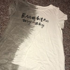 American Eagle high low t-shirt